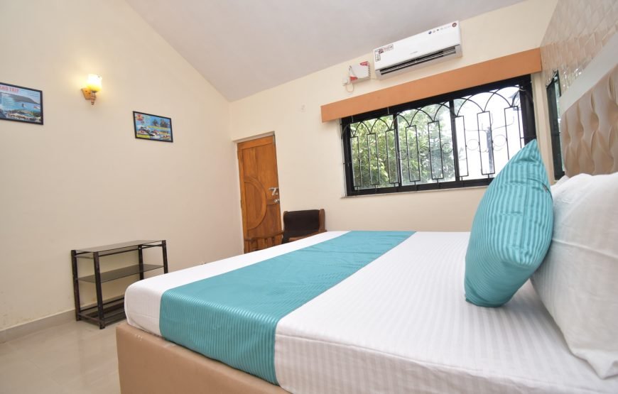 3 BHK Villa with Living Room
