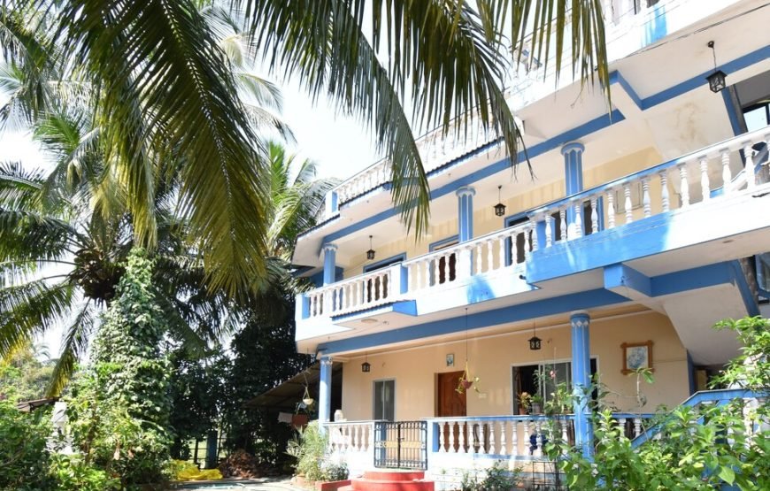 3 BHK Villa with Living Room