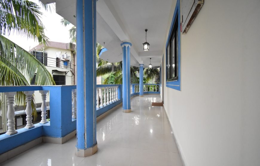 3 BHK Villa with Living Room