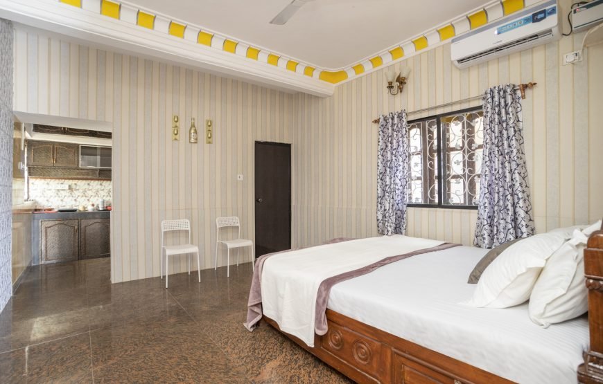 Private Villa with Swimming Pool