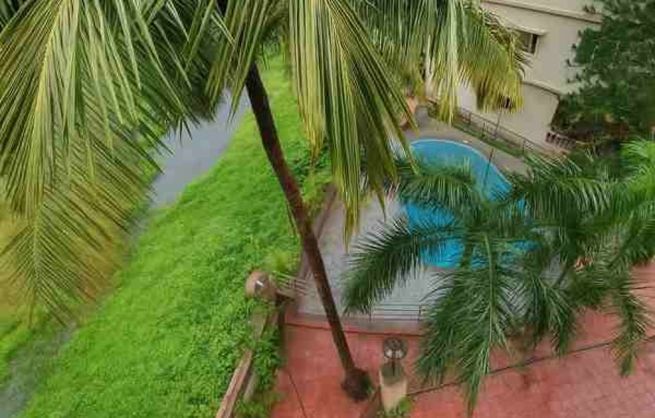 Max 5 Person Quadruple Room