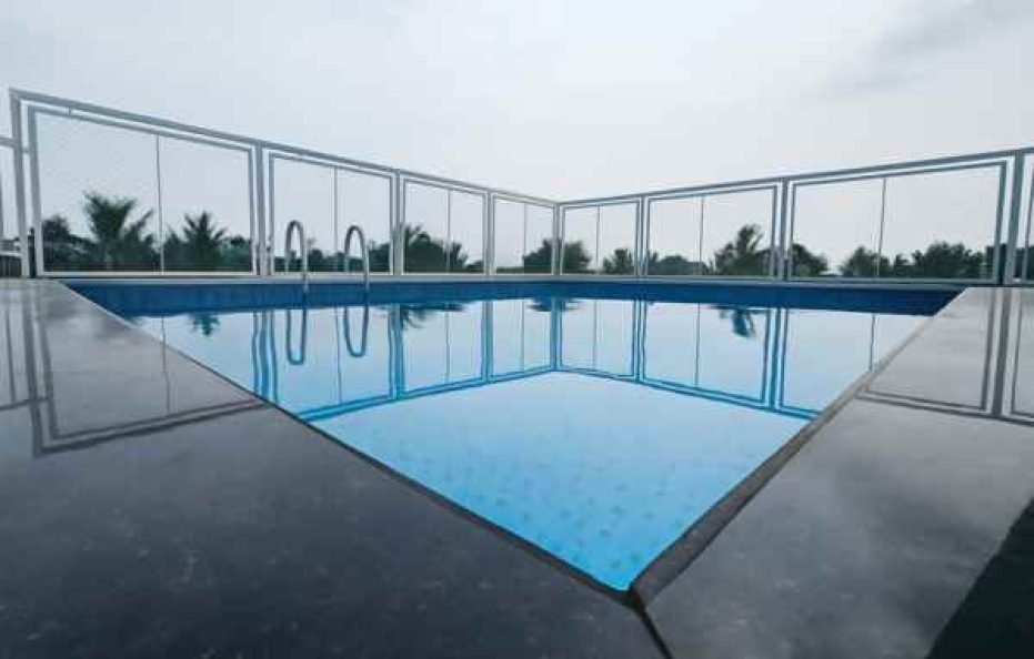 Up to 8 Perosn – 2 Modern AC Rooms