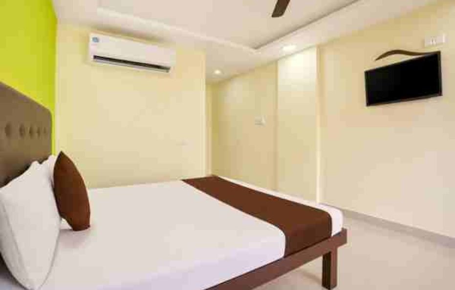 2 Deluxe Room in Calnagute Max 8 person
